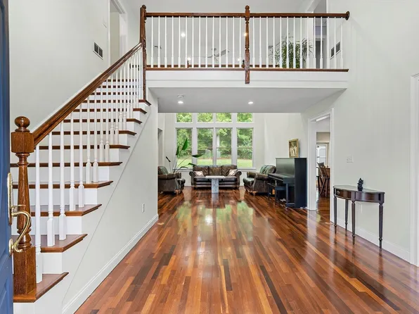 139 Willow St, Acton, MA 01720