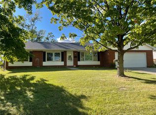 2914 N Townway Rd, Danville, IL 61832