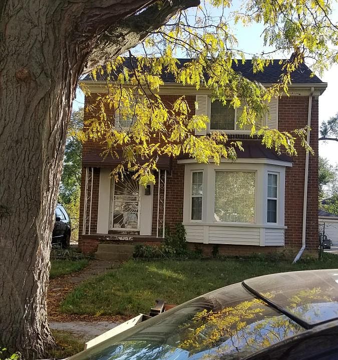 1st image of 9334 Rosemont Ave