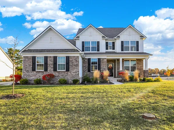 2643 Paperbark Creek Dr, Westfield, IN 46074