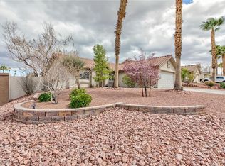 802 Blue Springs Dr, Henderson, NV 89002