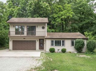 1327 Montgomery Rd, Mishawaka, IN 46544