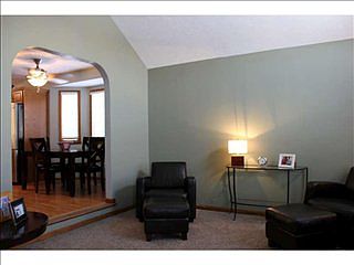 4th image of 870 Saint Andrews Dr