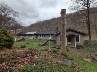 113 Wheeler Ln, Latrobe, PA 15650