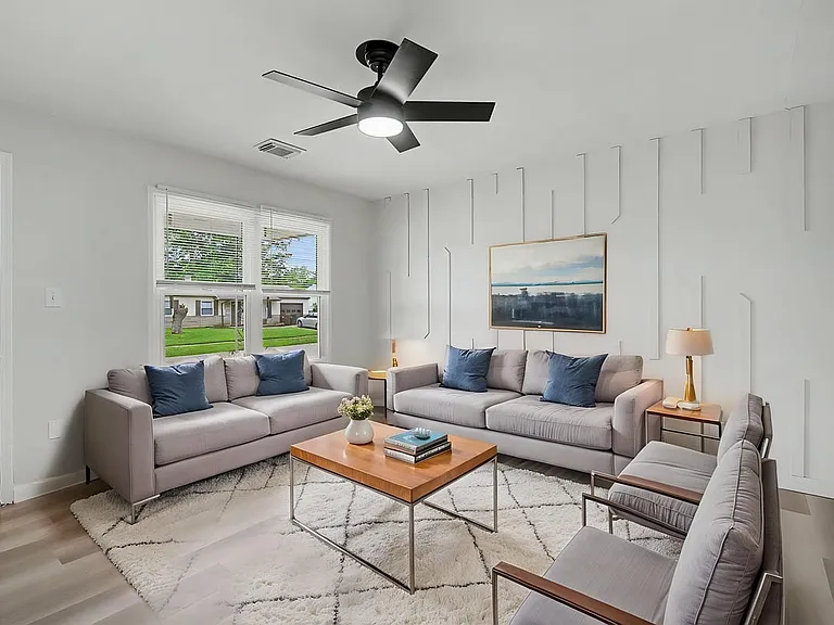 3324 Ainsworth Dr — Photo 7
