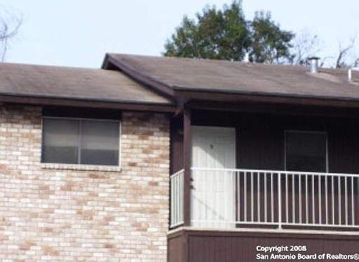2nd image of 300 N MILAM ST