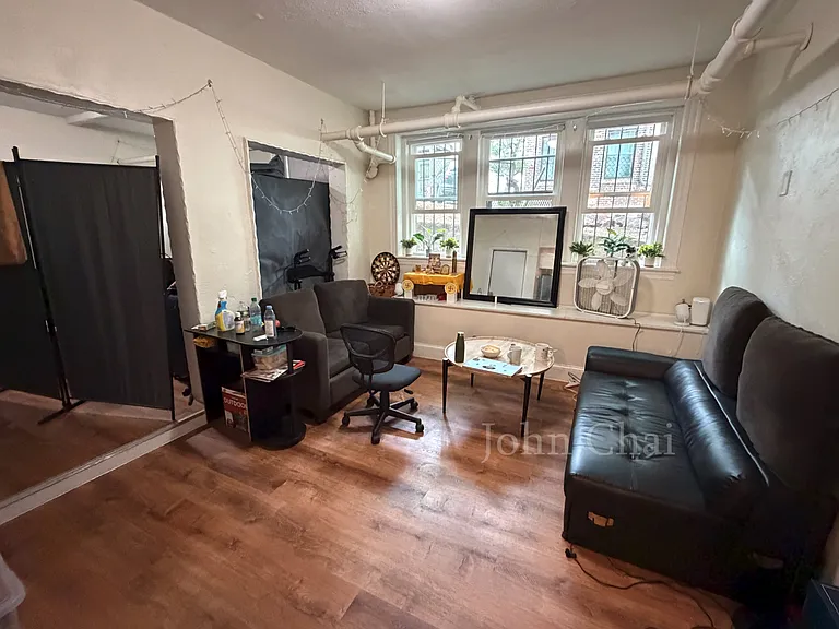 8 Vinal St #1 — Photo 4