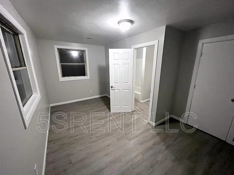 236 S Mary Ellen St #C — Photo 2