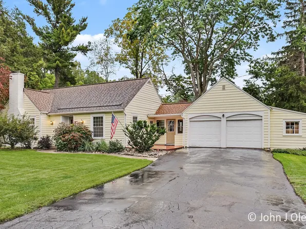 1930 Michigan St NE, Grand Rapids, MI 49503