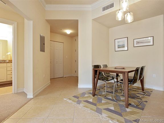 2nd image of 3001 NE 185th St APT 133