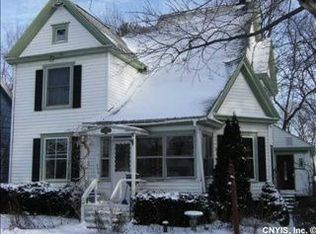 506 Vine St, Liverpool, NY 13088