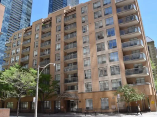 99 Hayden St #903, Toronto, ON M4Y 3B4