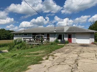 16376 Polsgrove Rd, Mount Carroll, IL 61053