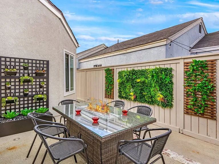 1315 Alabama St — Photo 33