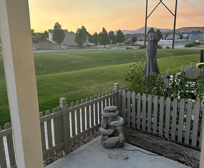 7567 N Cottage Ln — Photo 3