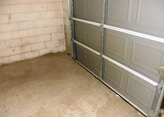 3rd image of 3115 N Campbell Ave