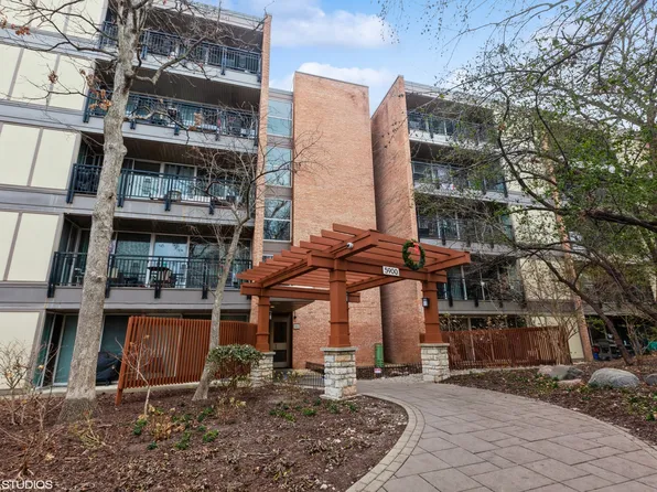 5900 Oakwood Dr APT 1J, Lisle, IL 60532