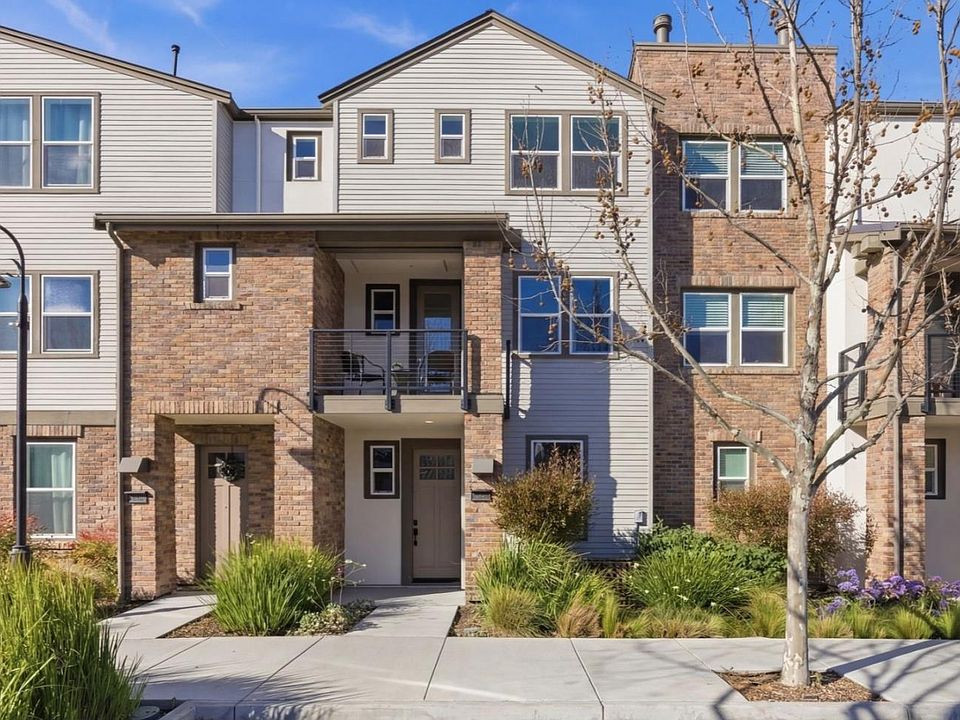 1st image of 855 Cotati Ter #2