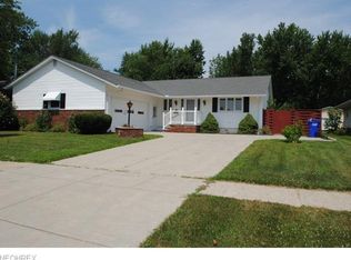 135 Parklane Dr, Lagrange, OH 44050