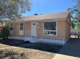 72 Hanson Ln, Pueblo, CO 81001