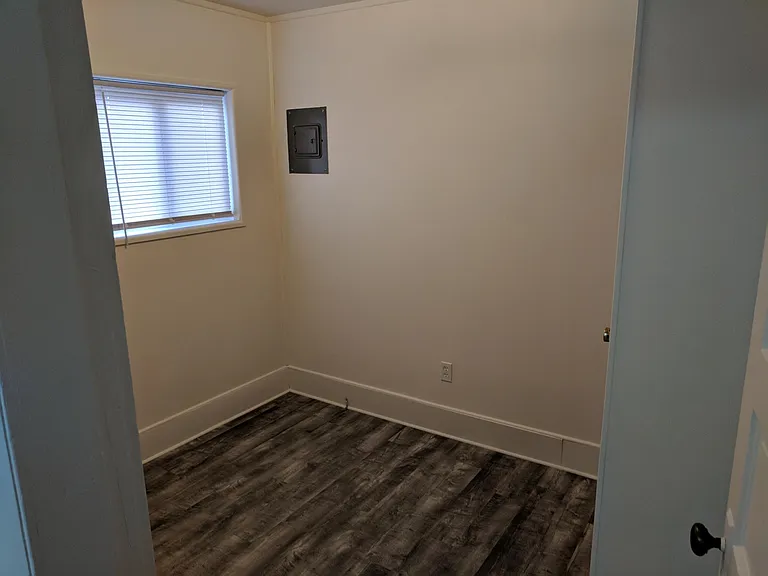436 N Bent St — Photo 8