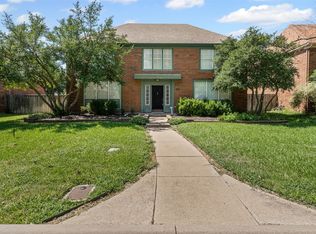 8024 Morning Ln, Fort Worth, TX 76123