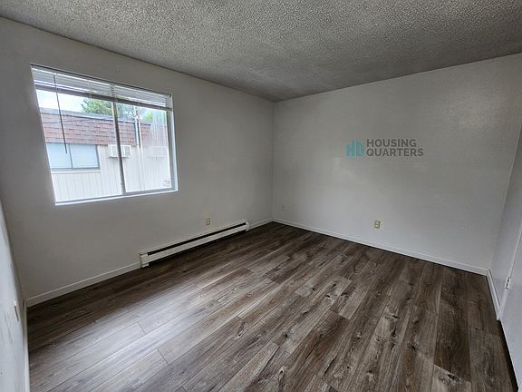 5th image of 1810 N Addison St #7
