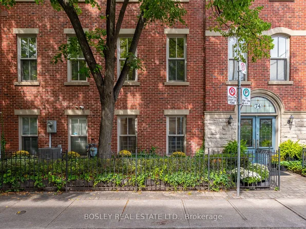 74 Aberdeen Ave, Toronto, ON M4X 1A2