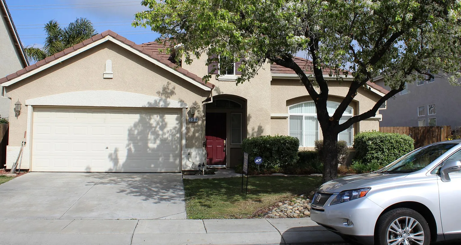 939 Cherry Blossom Ln photo 1