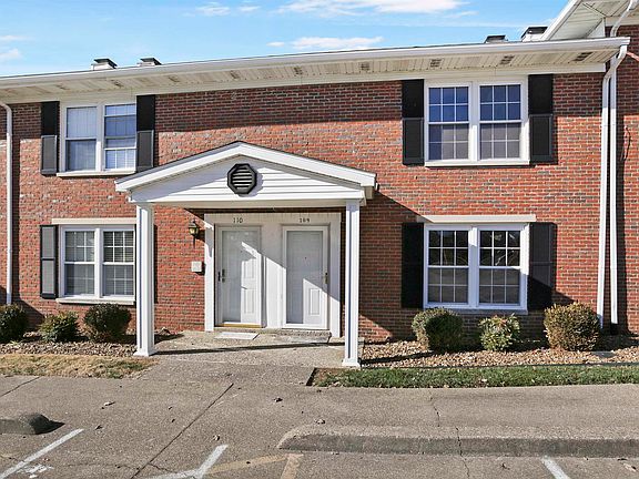 2nd image of 109 Olde Newburgh Dr