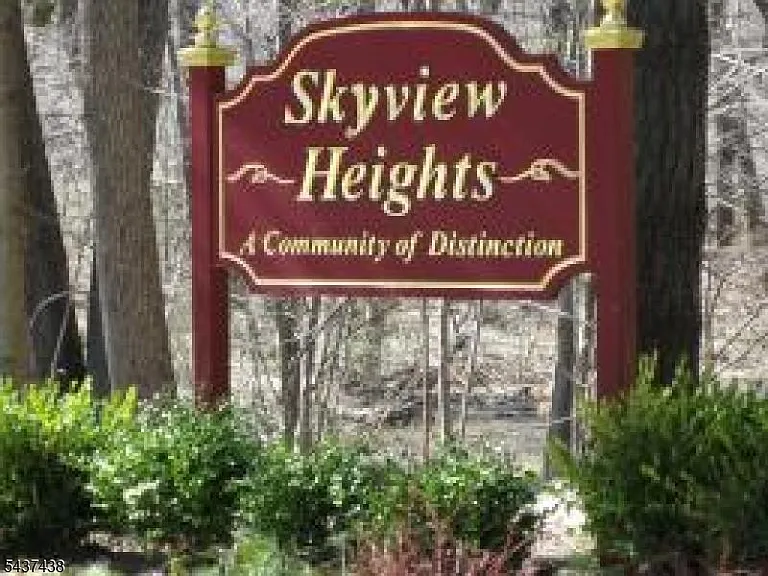 22 Averell Dr #22 — Photo 35