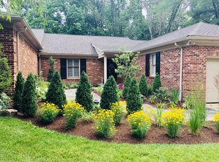 1022 Warwick Ln, Wilmington, DE 19807