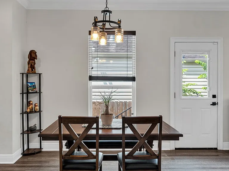 3620 Live Oak St — Photo 9