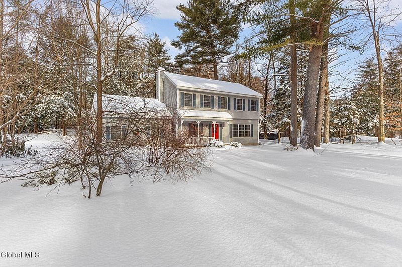3rd image of 288 Northern Pines Road