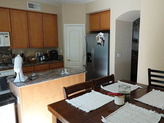 3rd image of 3110 Lina St