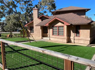 870 Congress Ave, Pacific Grove, CA 93950