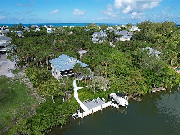 5th image of 150 Kettle Harbor Dr
