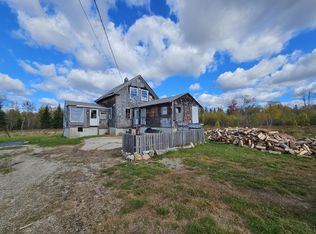 137 Sacarap Rd, Columbia, ME 04623