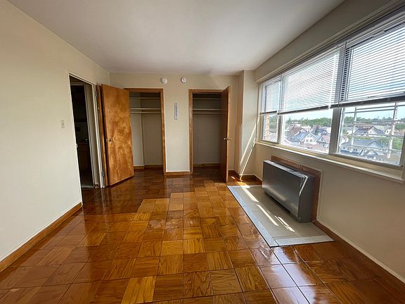 3rd image of 87-15 167th St #12