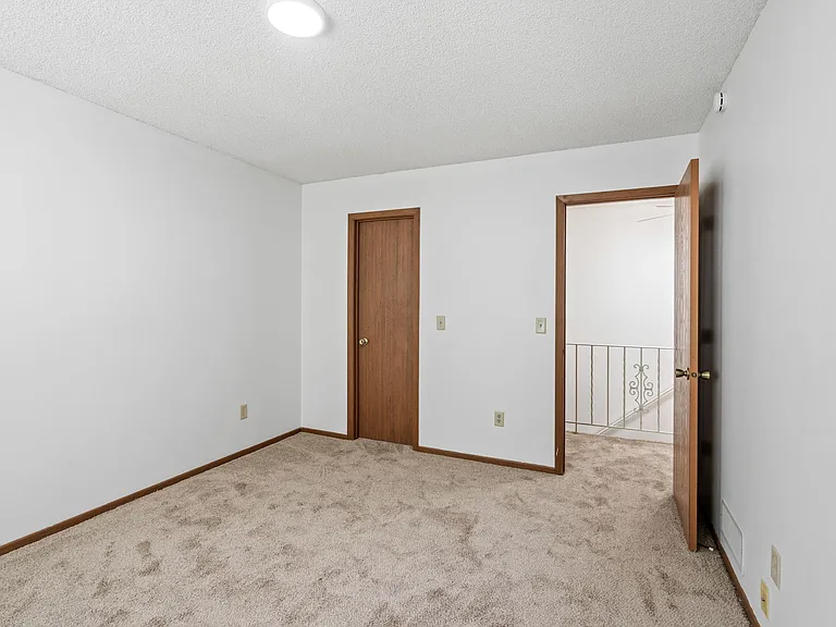 13317 Zenith Ln — Photo 11
