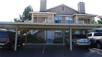 1st image of 136 Lakeshore Ct