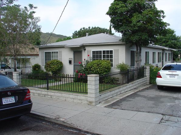 10157 Fernglen Ave