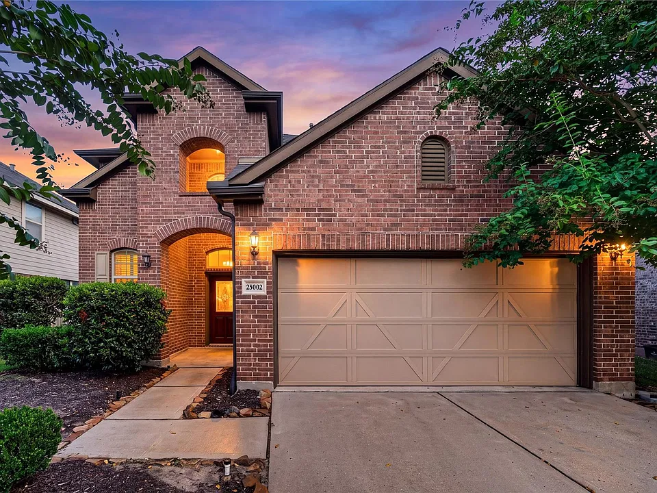 25002 Blue Mountain Park Ln