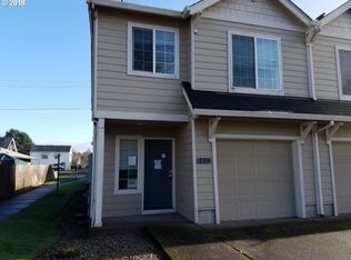 734 NW 3rd Ave, Canby, OR 97013