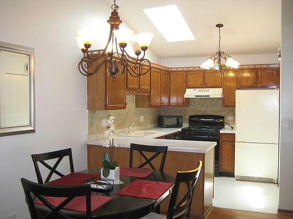 4th image of 7351 Canterbury Pl #7351