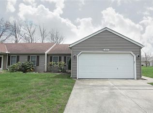 2022 Applewood Ct, Avon, OH