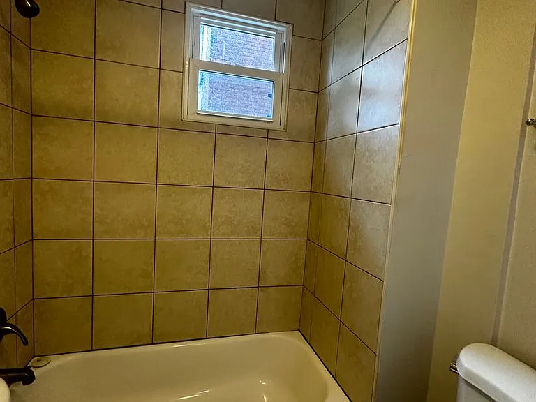 7218 Meade Street — Photo 10