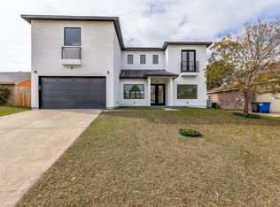 2919 E Pepperidge Dr, Lancaster, TX 75134