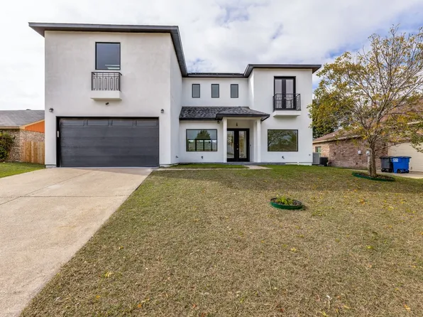 2919 E Pepperidge Dr, Lancaster, TX 75134