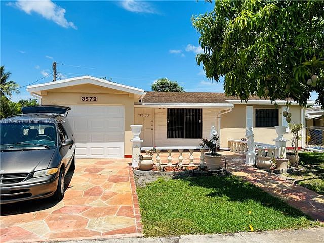 1st image of 3572 NW 38th Ter